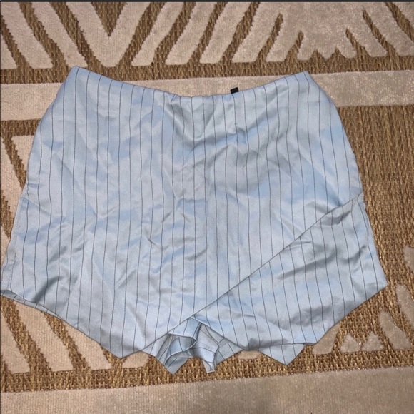 NWOT MAJORELLE Juno skort from revolve - Picture 2 of 4